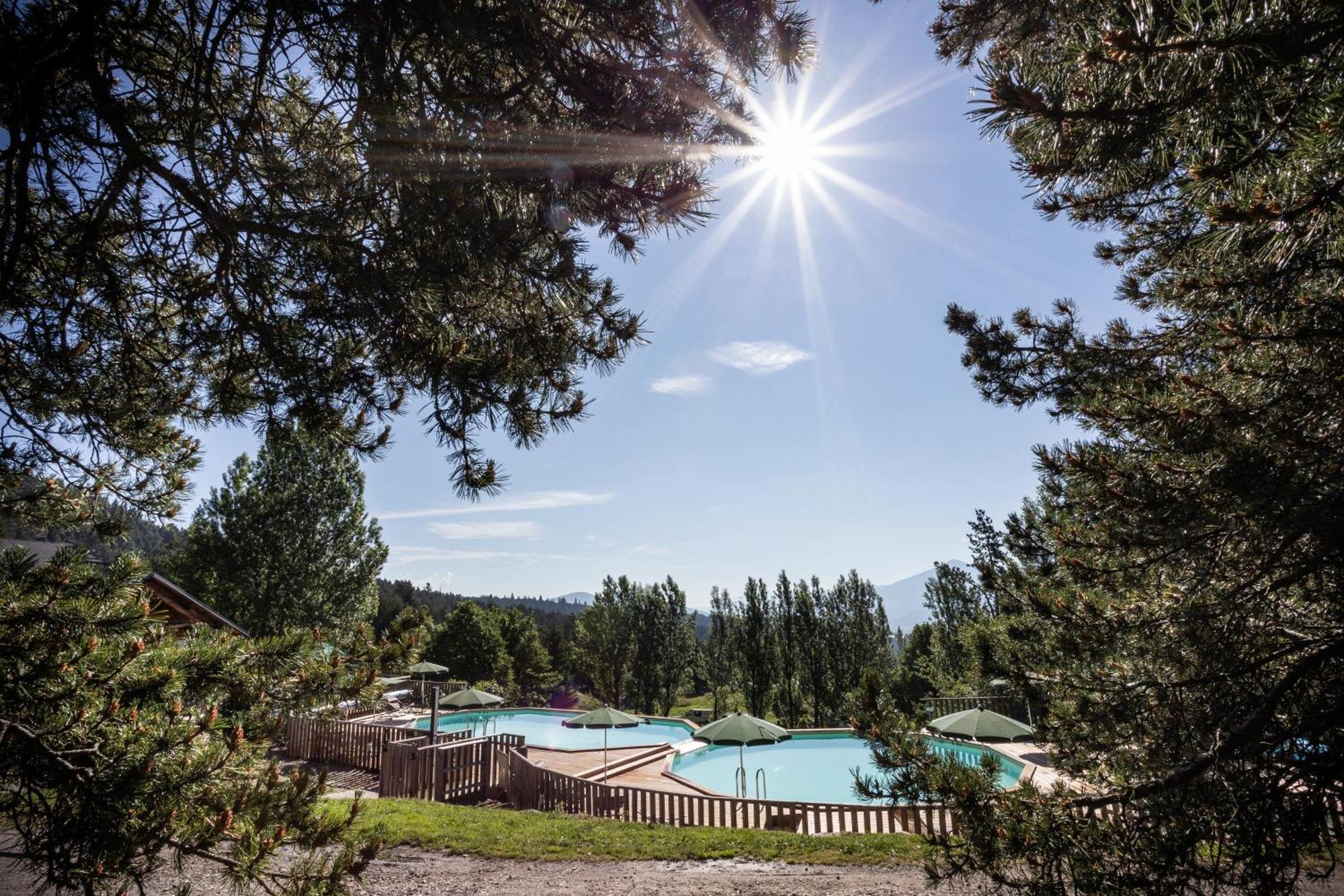 Huttopia Font Romeu エクステリア 写真